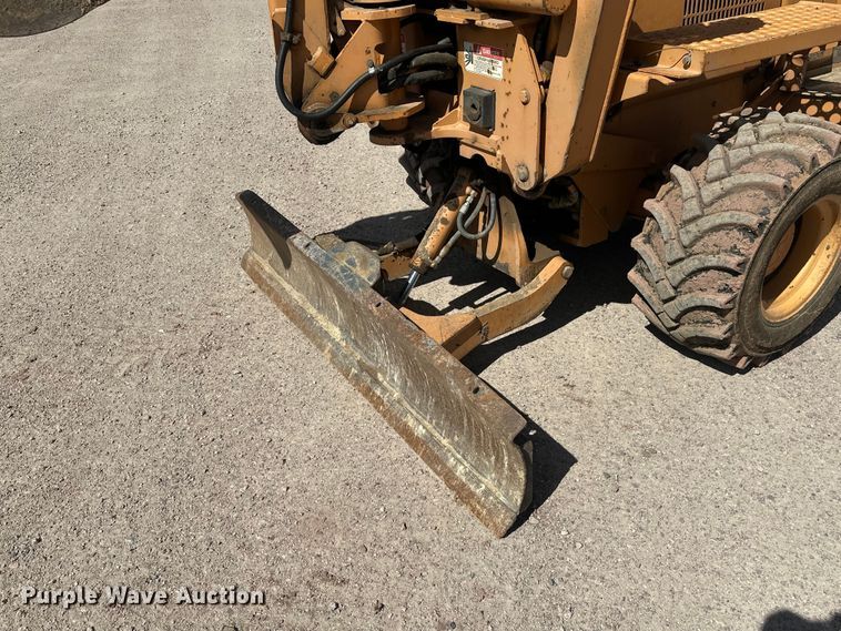 image for item FM7516 1999 Case 660 trencher