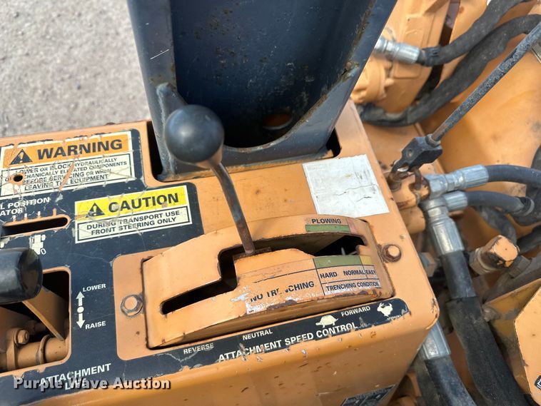 image for item FM7516 1999 Case 660 trencher