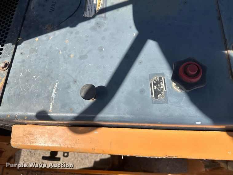 image for item FM7516 1999 Case 660 trencher
