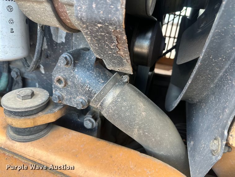 image for item FM7516 1999 Case 660 trencher