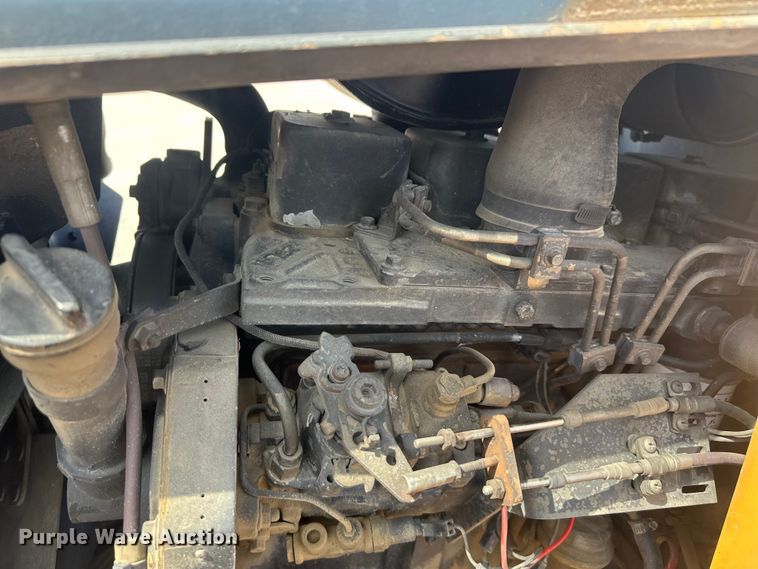 image for item FM7516 1999 Case 660 trencher