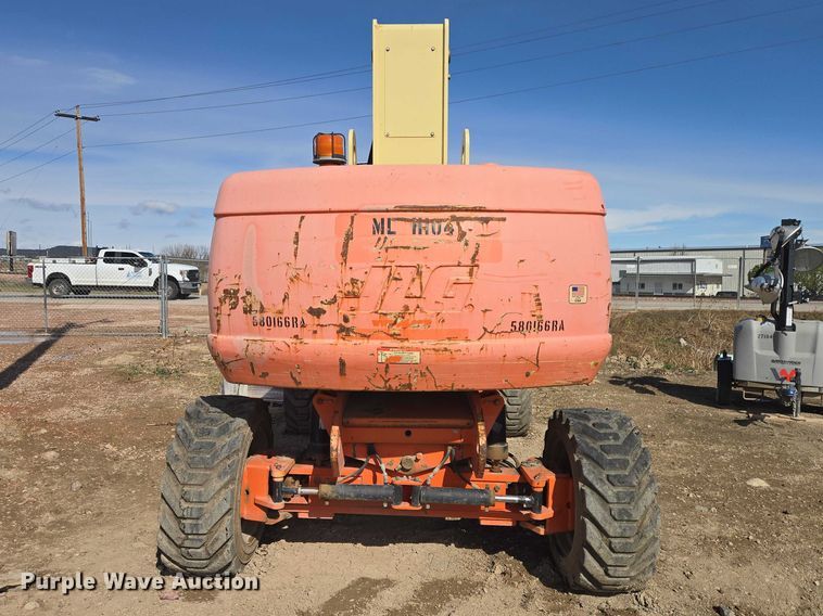image for item FM7517 2005 JLG 800S boom lift