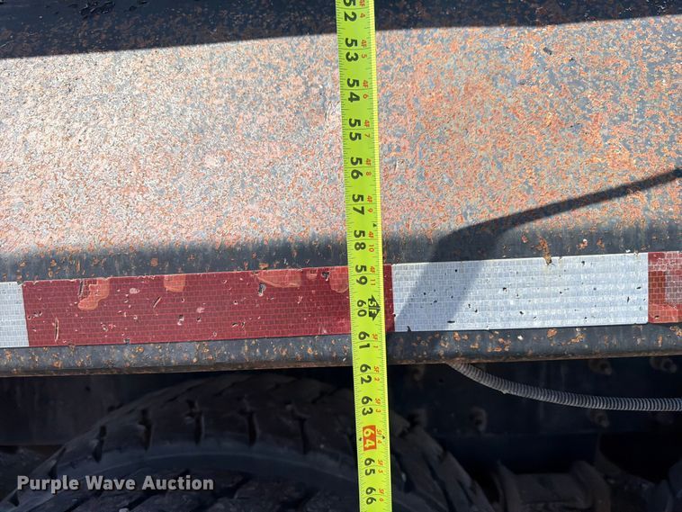 image for item FM7518 2007 Mack CV713 dump truck