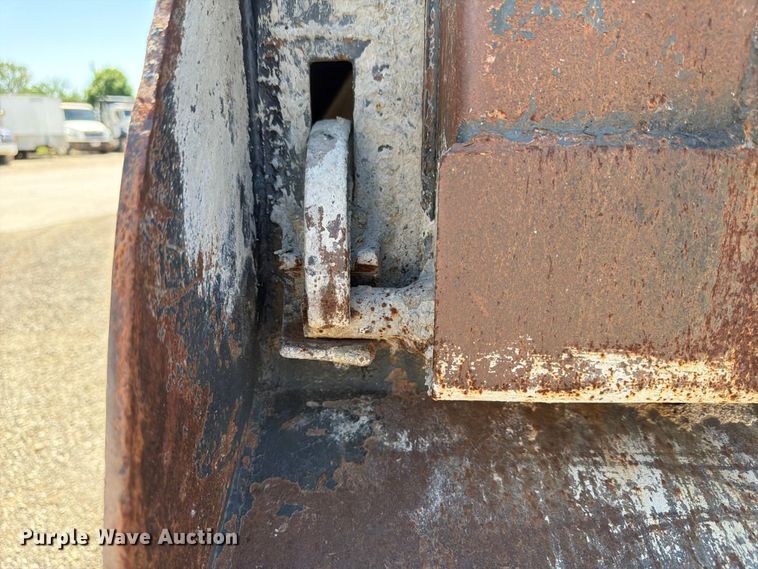 image for item FM7518 2007 Mack CV713 dump truck