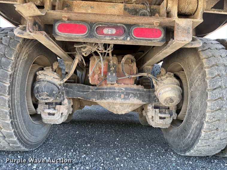 image for item FM7518 2007 Mack CV713 dump truck