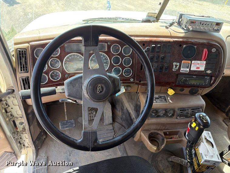 image for item FM7518 2007 Mack CV713 dump truck