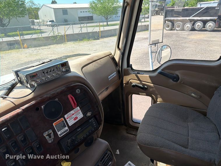 image for item FM7518 2007 Mack CV713 dump truck