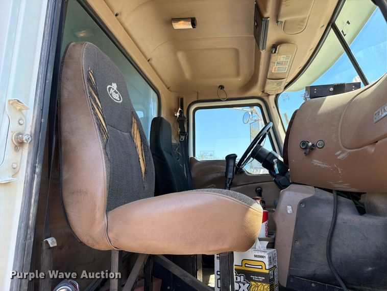 image for item FM7518 2007 Mack CV713 dump truck