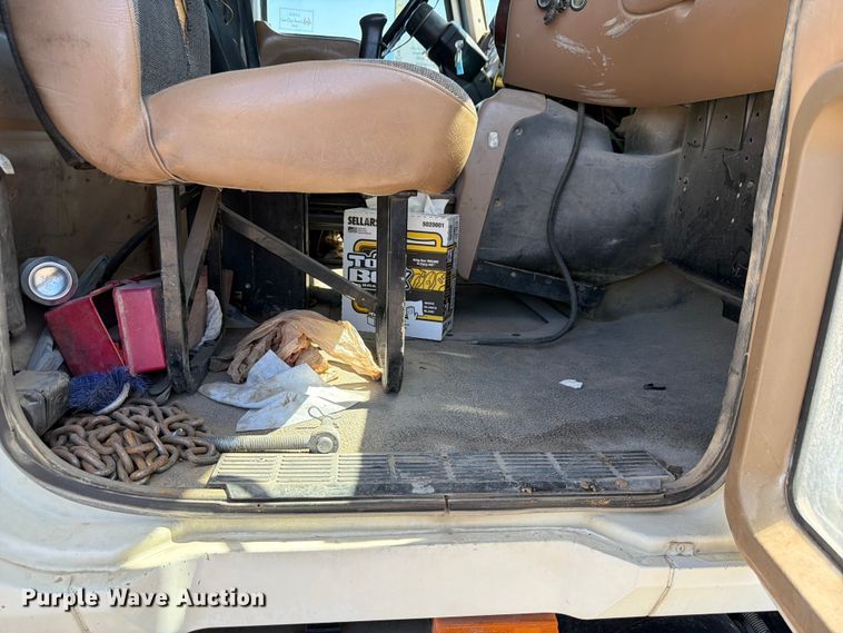 image for item FM7518 2007 Mack CV713 dump truck