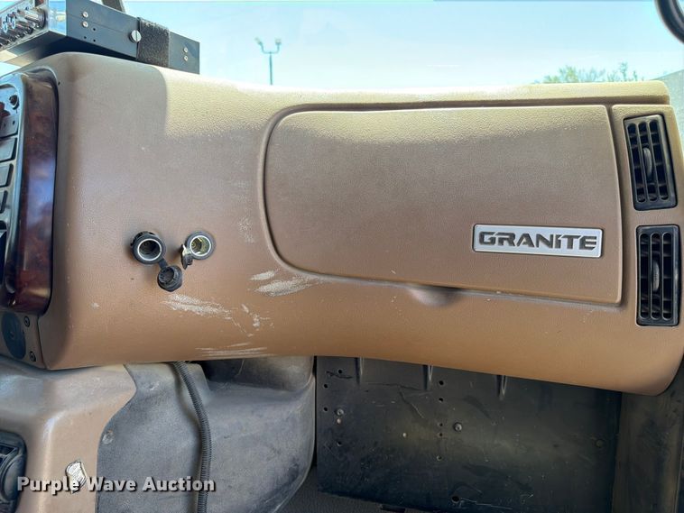 image for item FM7518 2007 Mack CV713 dump truck
