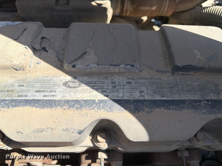 image for item FM7518 2007 Mack CV713 dump truck