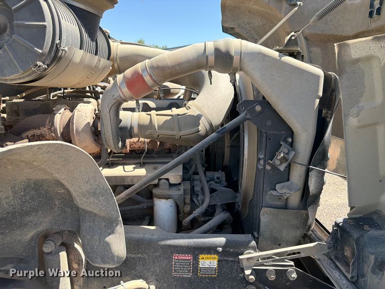 image for item FM7518 2007 Mack CV713 dump truck