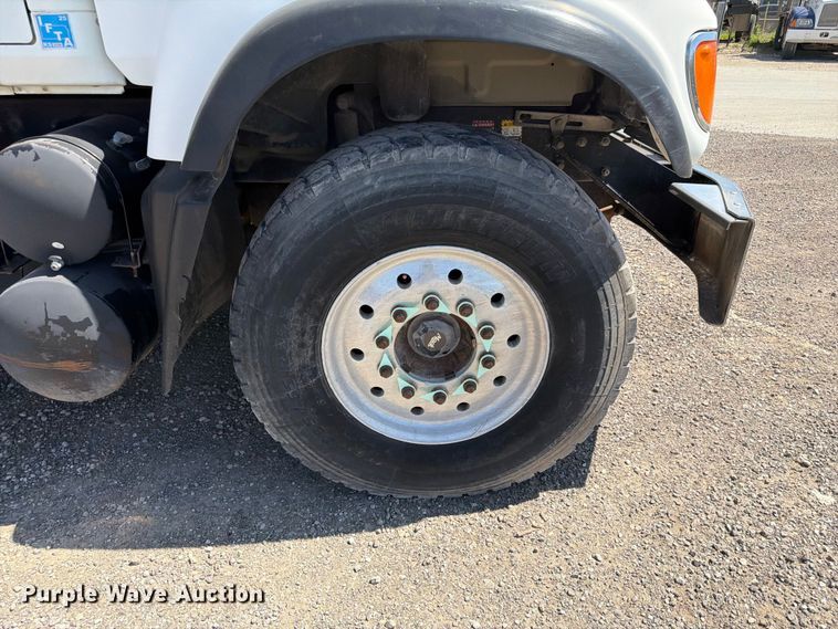 image for item FM7518 2007 Mack CV713 dump truck