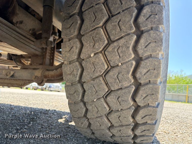 image for item FM7518 2007 Mack CV713 dump truck
