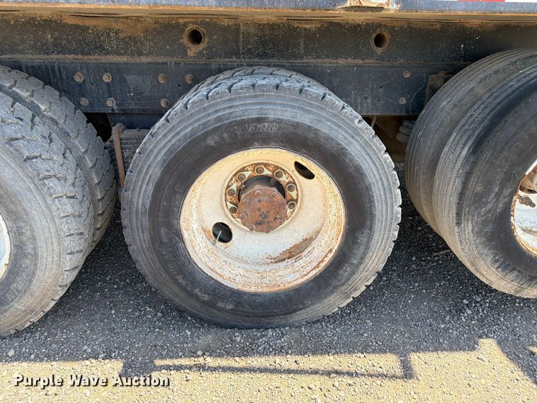 image for item FM7518 2007 Mack CV713 dump truck