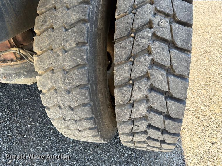 image for item FM7518 2007 Mack CV713 dump truck