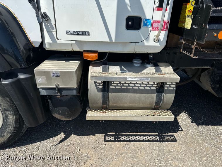 image for item FM7519 2007 Mack CV713 dump truck