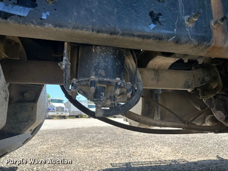image for item FM7519 2007 Mack CV713 dump truck