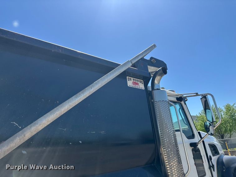 image for item FM7519 2007 Mack CV713 dump truck