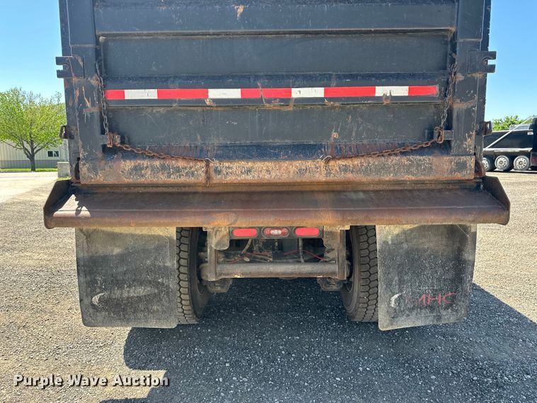 image for item FM7519 2007 Mack CV713 dump truck