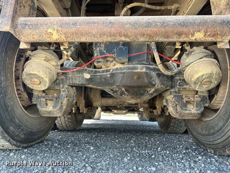 image for item FM7519 2007 Mack CV713 dump truck