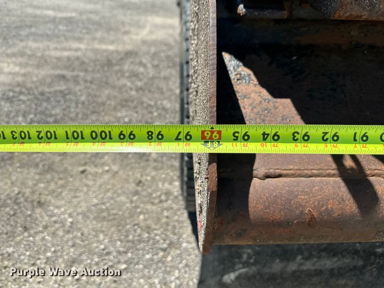 image for item FM7519 2007 Mack CV713 dump truck