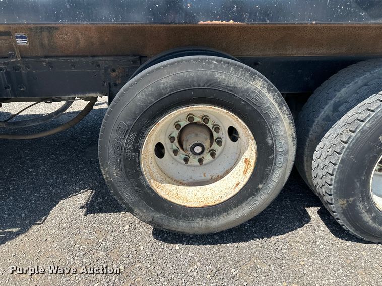 image for item FM7519 2007 Mack CV713 dump truck