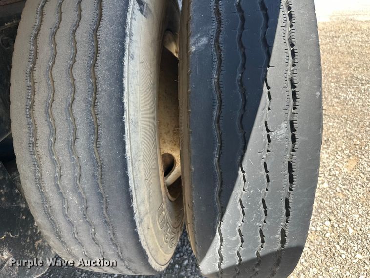 image for item FM7519 2007 Mack CV713 dump truck