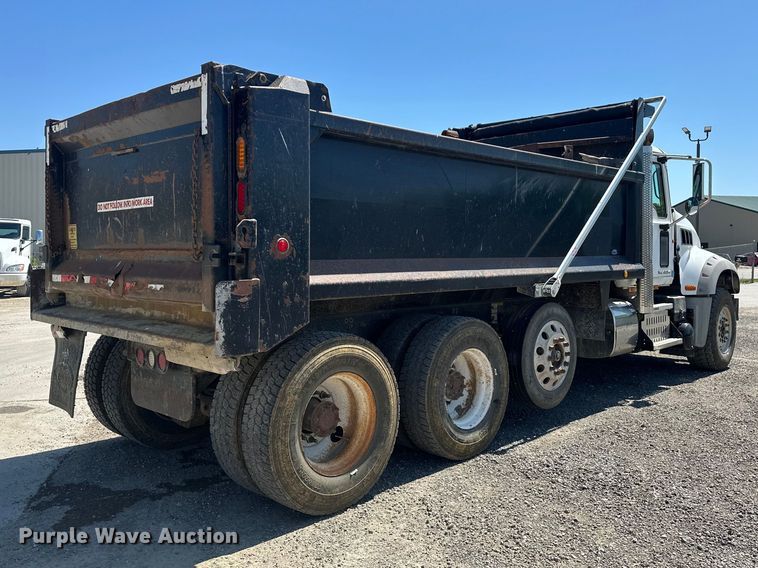 image for item FM7520 2014 Mack GU713 dump truck