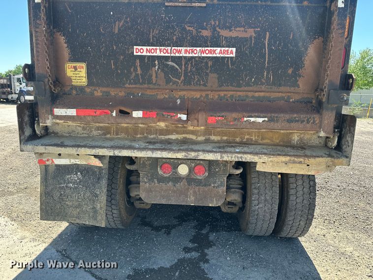 image for item FM7520 2014 Mack GU713 dump truck