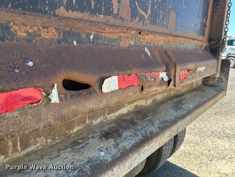 image for item FM7520 2014 Mack GU713 dump truck