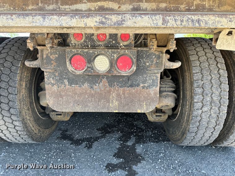 image for item FM7520 2014 Mack GU713 dump truck
