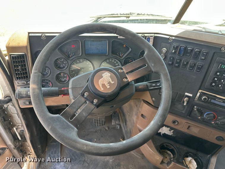 image for item FM7520 2014 Mack GU713 dump truck
