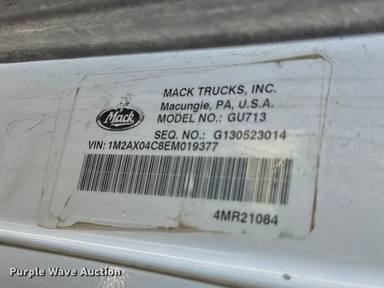 image for item FM7520 2014 Mack GU713 dump truck