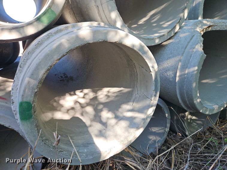 image for item FN5601 Concrete pipe
