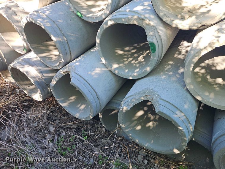 image for item FN5601 Concrete pipe