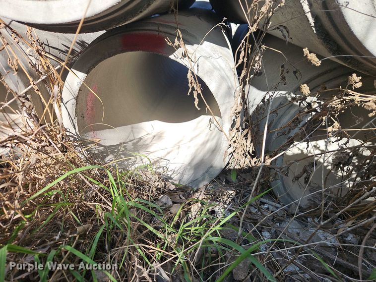 image for item FN5602 Concrete pipe