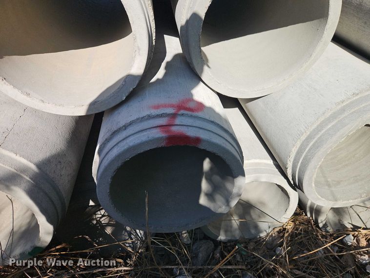image for item FN5602 Concrete pipe