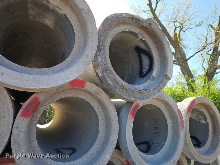 image for item FN5602 Concrete pipe