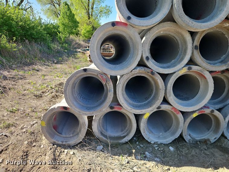 image for item FN5603 Concrete pipe