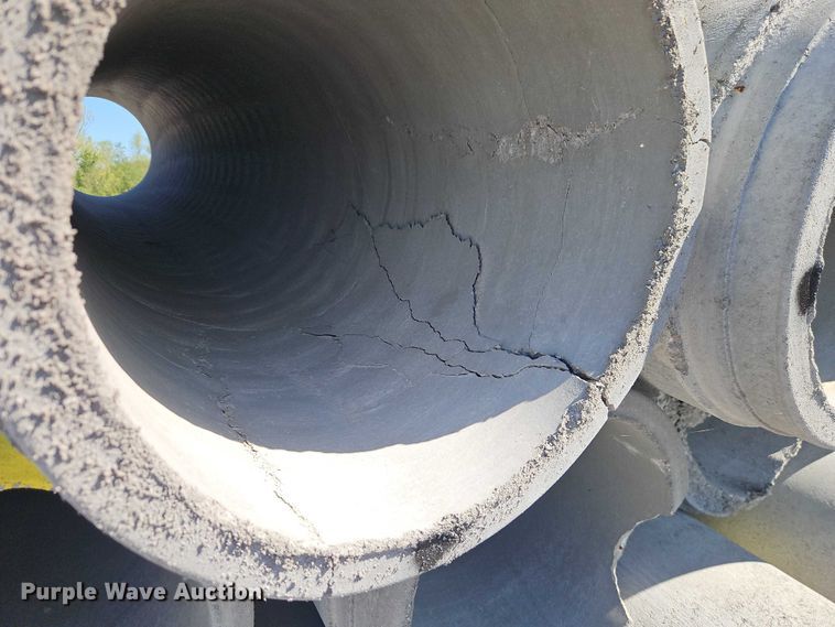 image for item FN5604 Concrete pipe