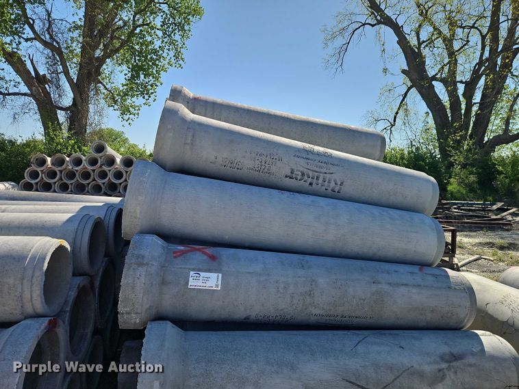 image for item FN5604 Concrete pipe