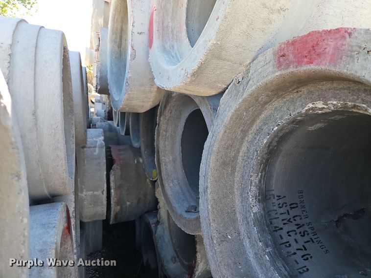 image for item FN5604 Concrete pipe