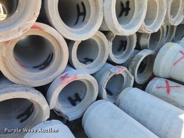 image for item FN5604 Concrete pipe