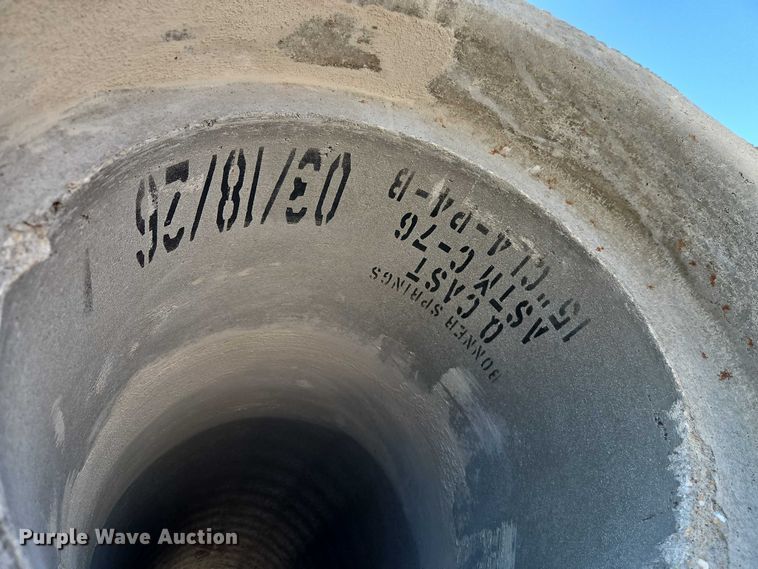 image for item FN5604 Concrete pipe