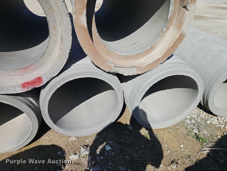 image for item FN5606 Concrete pipe