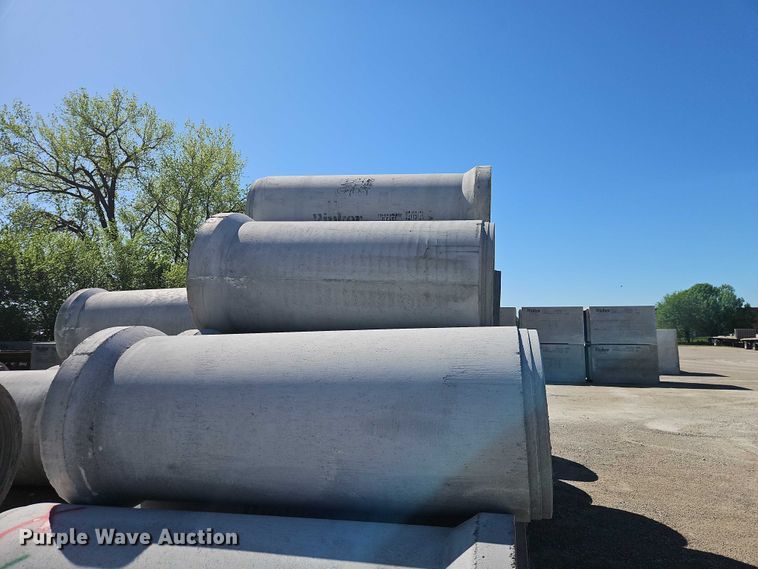 image for item FN5607 Concrete pipe