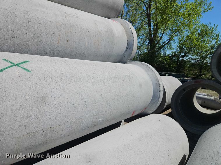 image for item FN5607 Concrete pipe