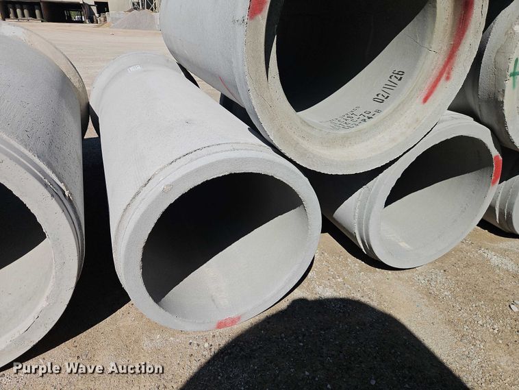 image for item FN5607 Concrete pipe