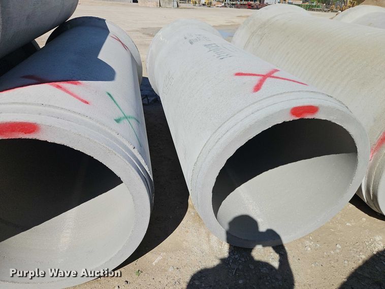 image for item FN5607 Concrete pipe